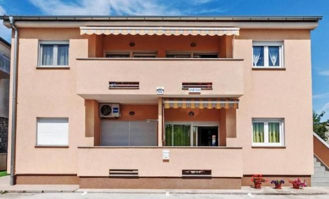 Apartman Sandra -Private Parking And Garden Задар Экстерьер фото